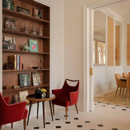 Miralago Luxury Apartments-3
